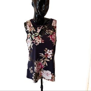 COPY - NY&Co 7th Ave Sleeveless top floral navy Lg